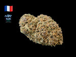 Fleur CBD Purple Snowman Light Dep Terpz en Herbe aux reflets violets et aux arômes citronnés, kush et fruités.