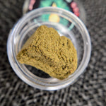Hash CBD marocain Amnesia x Harlequin Goldbar420 n°10 – résine CBD premium 2g chez vapo dream